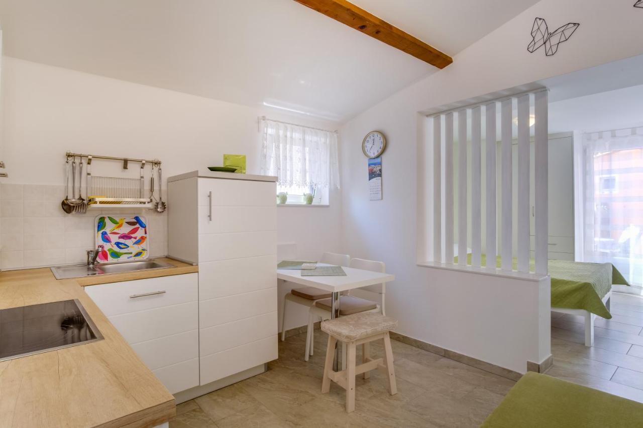 Apartmán Lotta Nerezine Exteriér fotografie